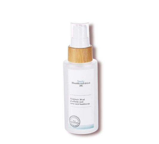 50 ml håndsprit i matteret glasflaske med bambuslåg og spray
